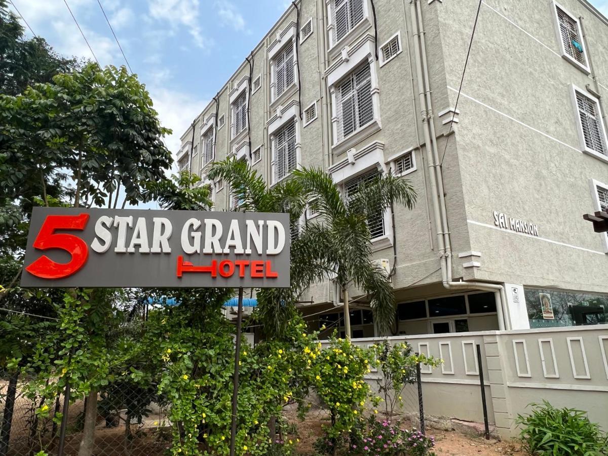 5 Star Grand Hotel Shamshabad Buitenkant foto